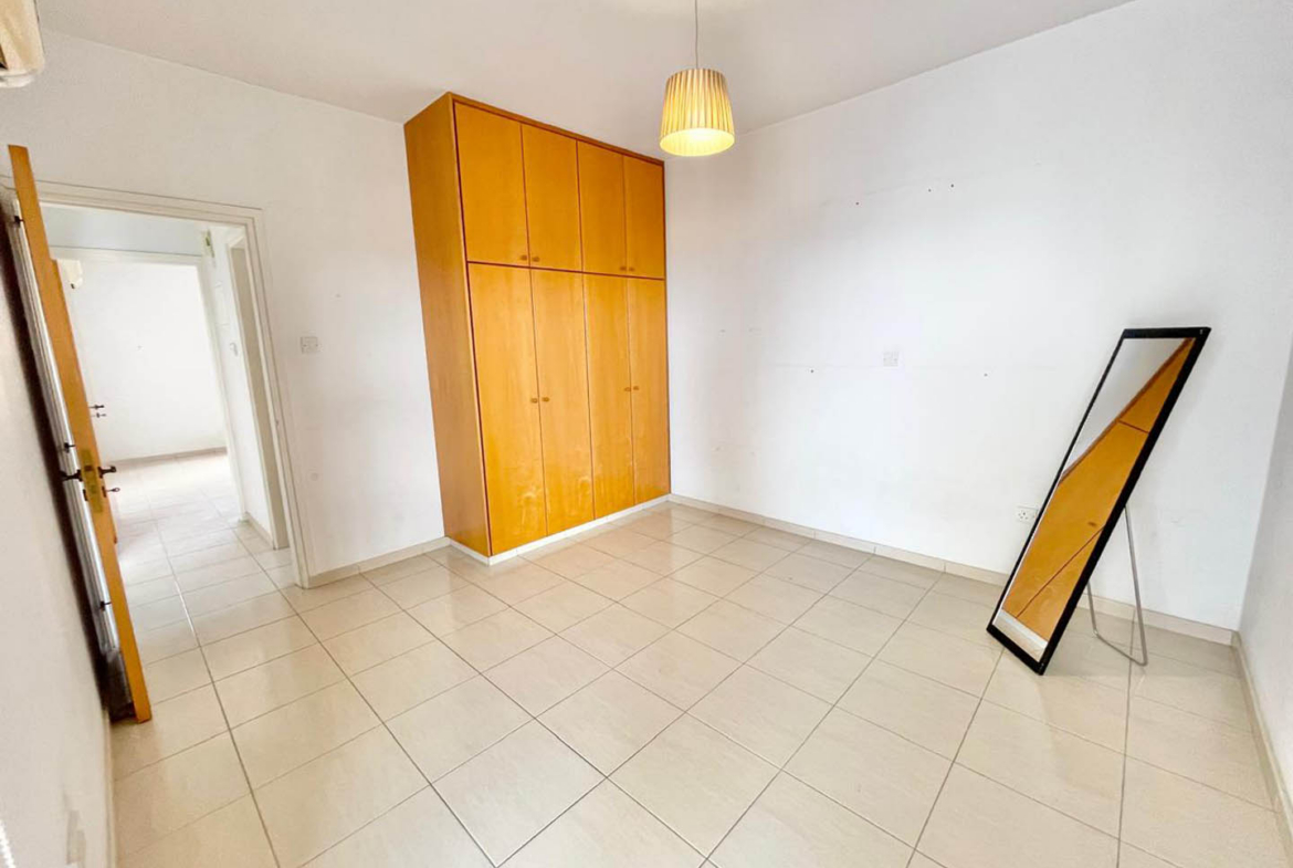 2-bedroom apartment with a large veranda and sea views