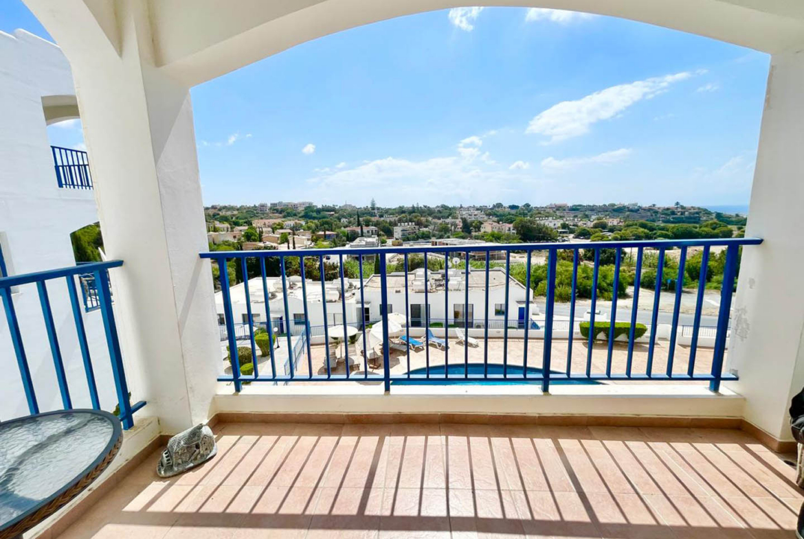 2-bedroom apartment with a large veranda and sea views