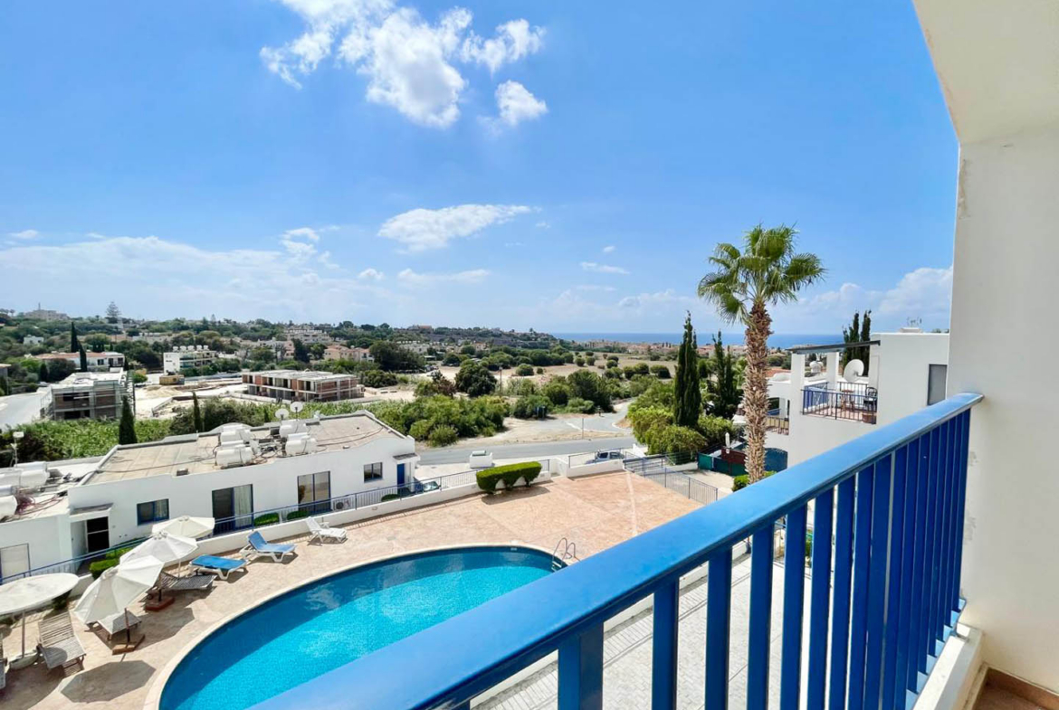 2-bedroom apartment with a large veranda and sea views