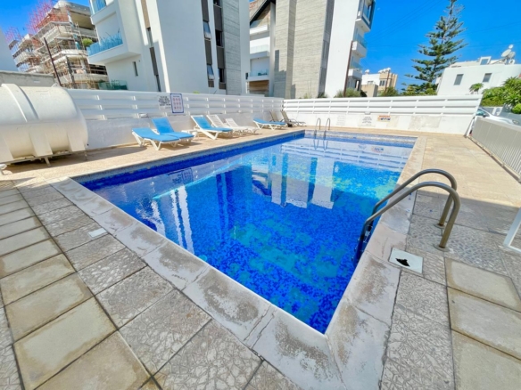 3-Bedroom Apartment Divided into Two Separate Rental Units