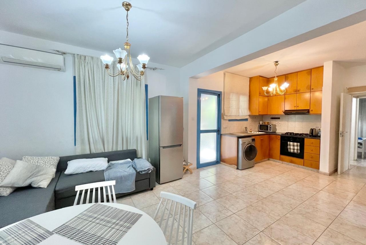 4-Bedroom Apartment Divided into Two Separate Rental Units