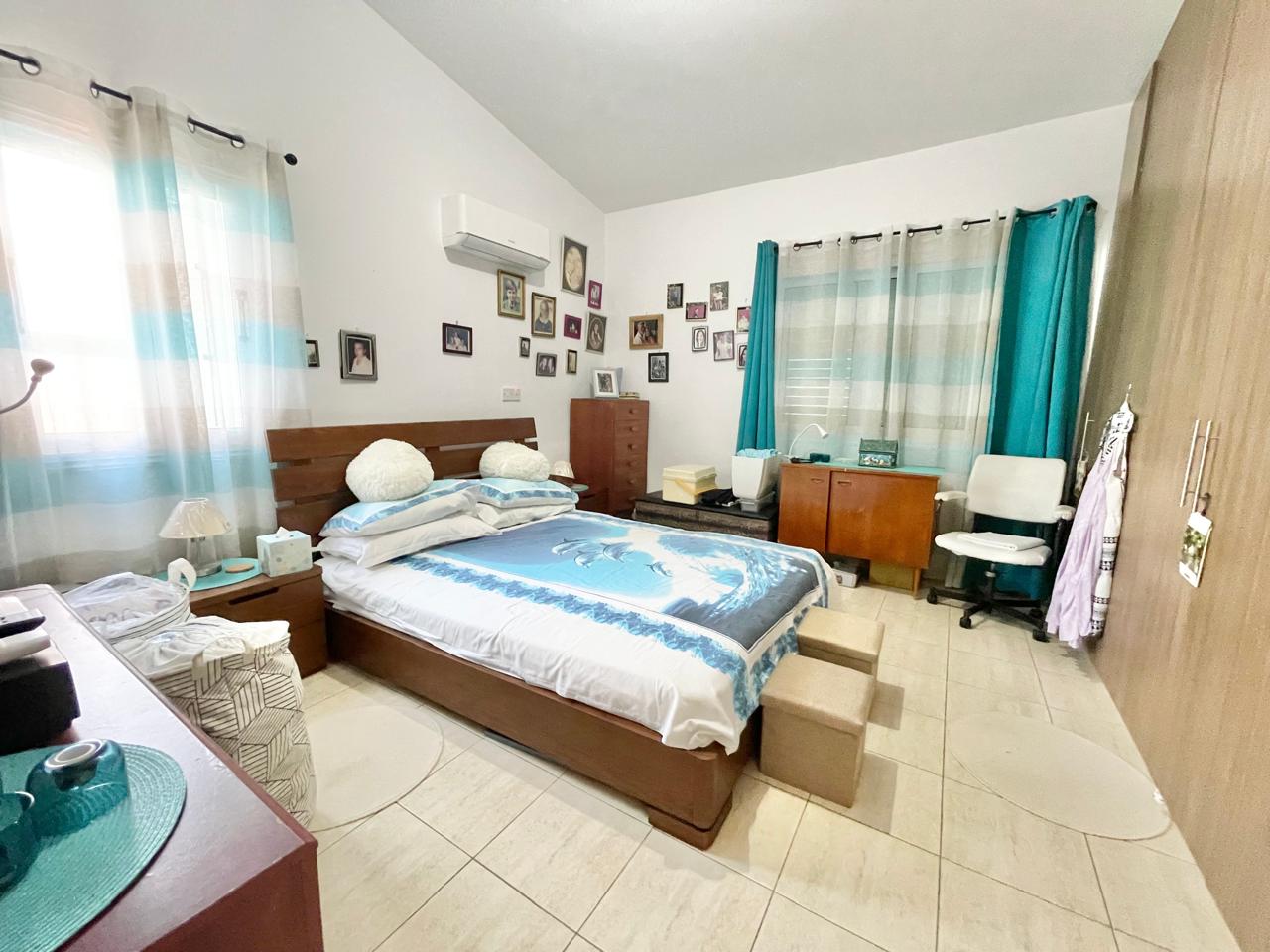 Spacious three bedroom bungalow very close to sea and beaches