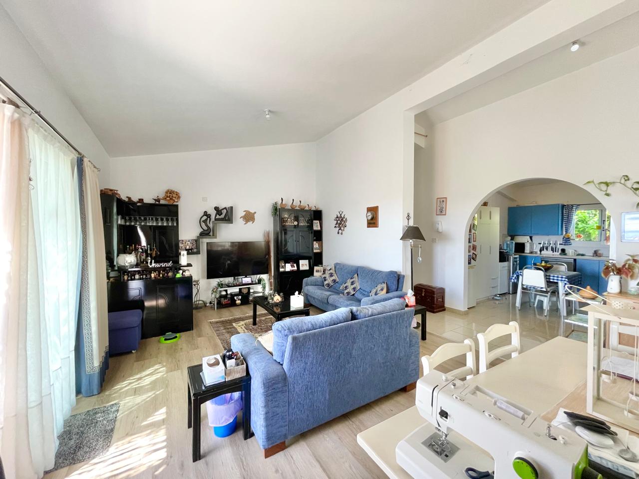 Spacious three bedroom bungalow very close to sea and beaches