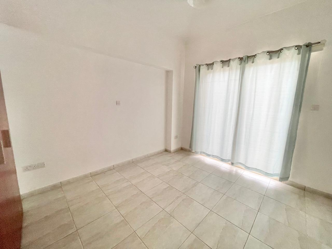 4-Bedroom Villa with Pool