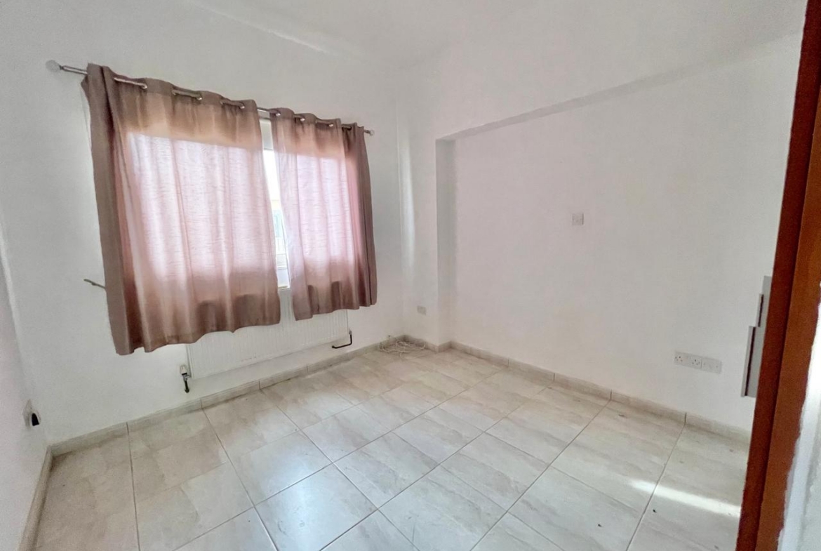 4-Bedroom Villa with Pool