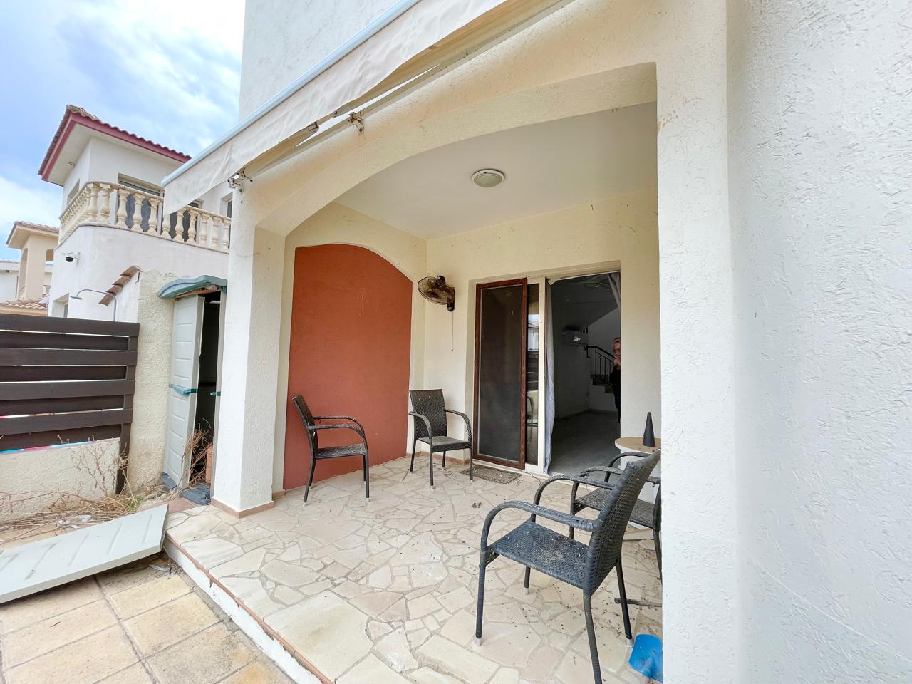 4-Bedroom Villa with Pool