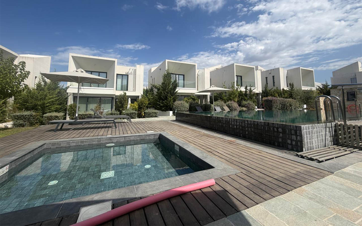 Modern 3-Bedroom Villa within a beautifully maintained development