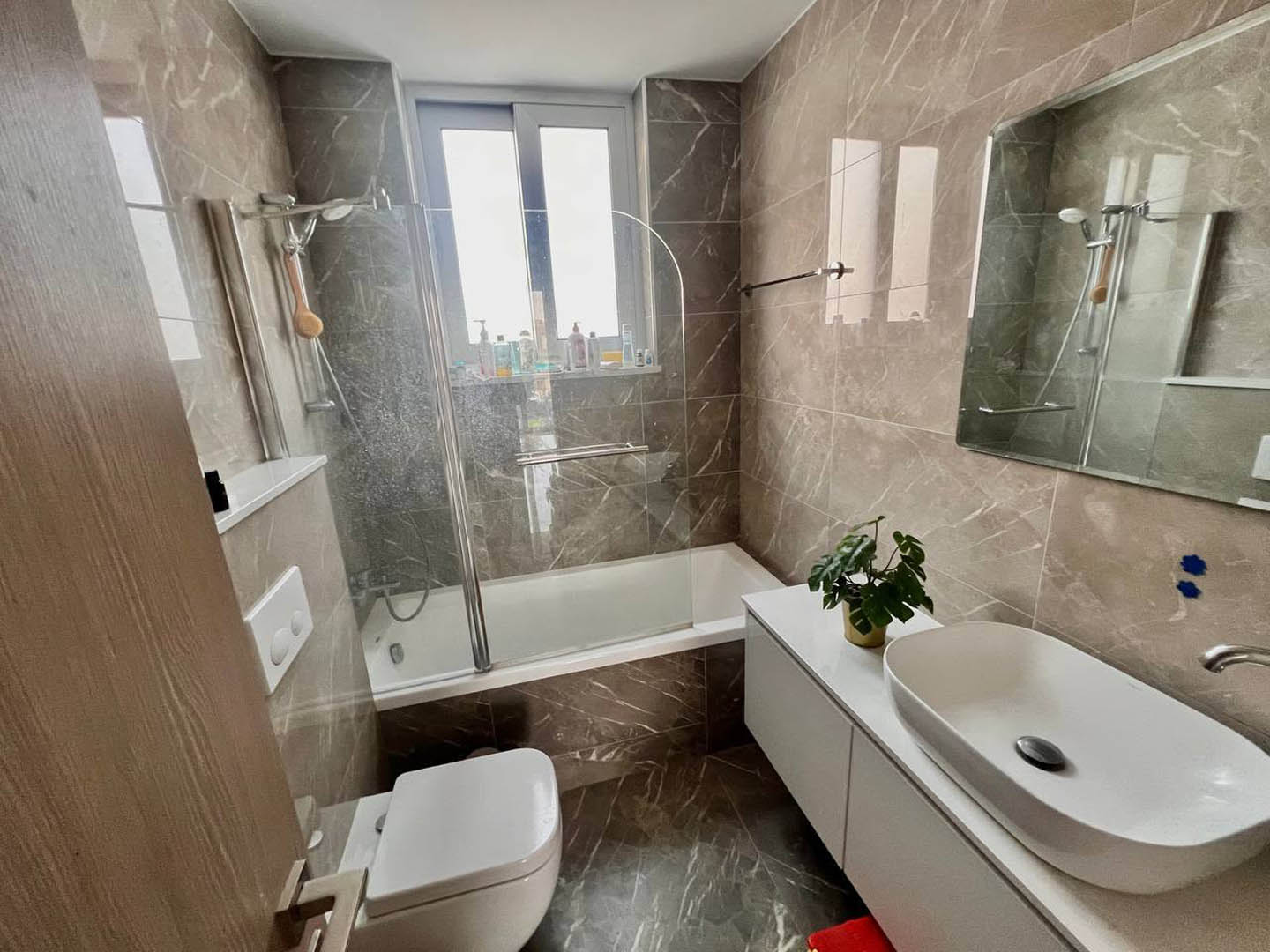 new-key-ready-apartment-for-sale-limassol7 Spacious 2-Bedroom Apartment with High Ceilings