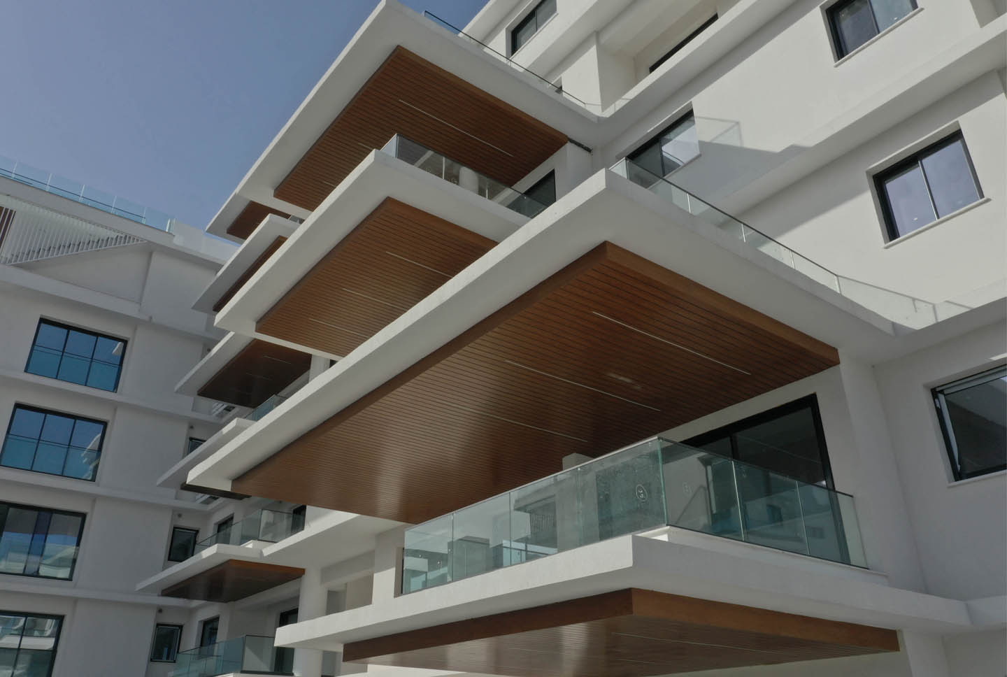 new-key-ready-apartment-near-beach-for-sale-larnaca-cyprus6 Sea View Apartments – where an ordinary morning feels like a small holiday