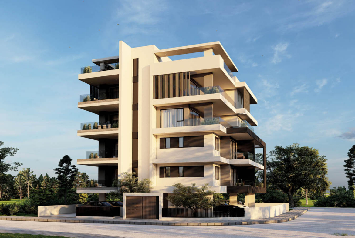 3-Bedroom Apartment with a Private Roof Terrace Near the New Marina