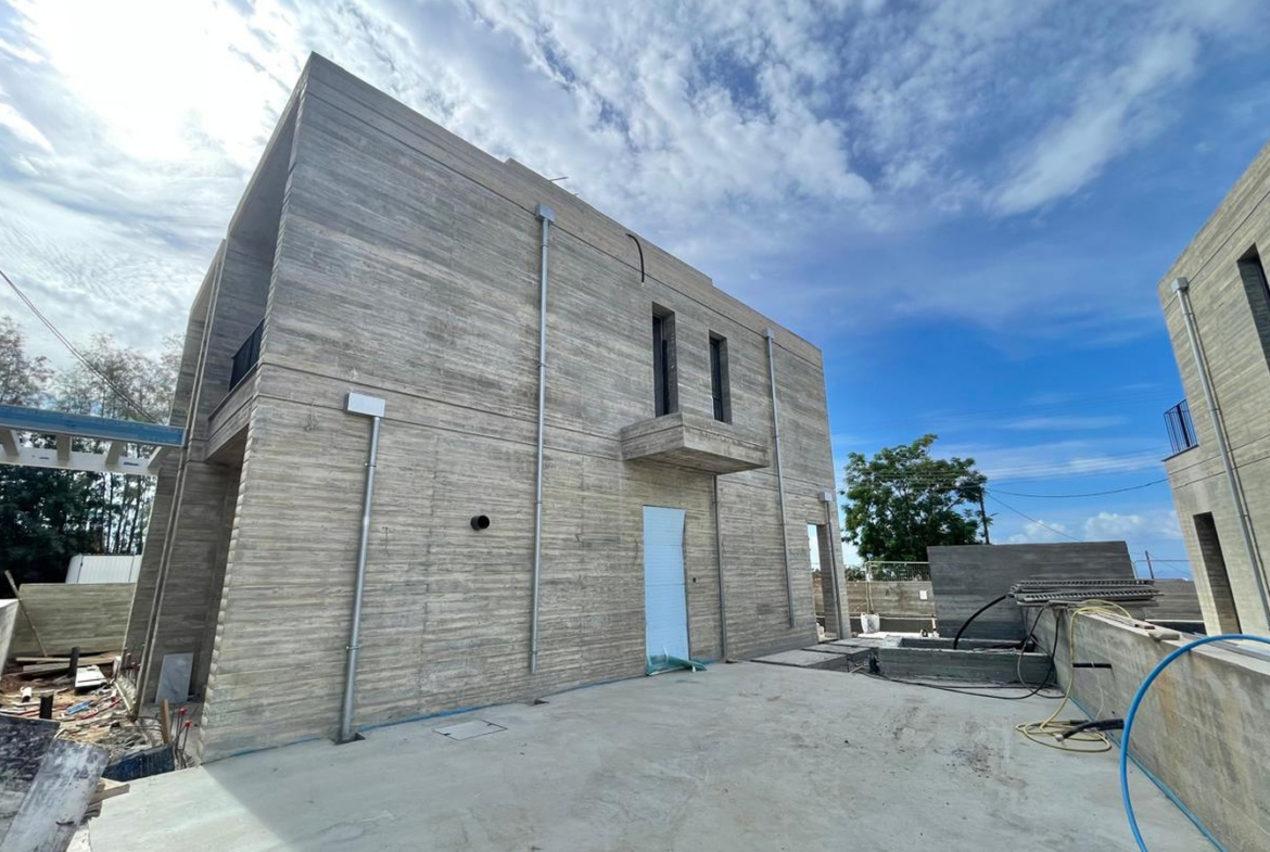 3-Bedroom Villa with Thoughtful Architecture