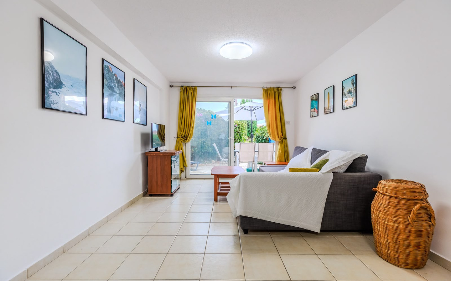 05_Interior_new-key-ready-apartment-for-sale-paphos-cyprus 2-Bedroom Ground Apartment in Prestige Gated complex, Tombs of Kings