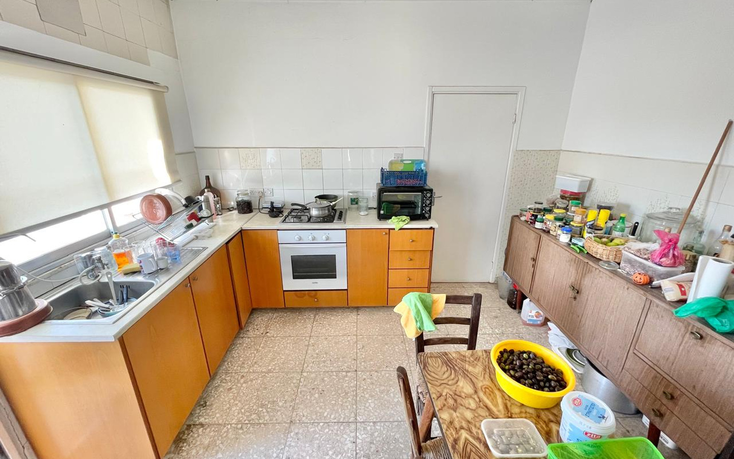 06_Interior_key-ready-apartment-for-sale-paphos-cyprus Three-Bedroom Apartment with Three Balconies and Sea Views