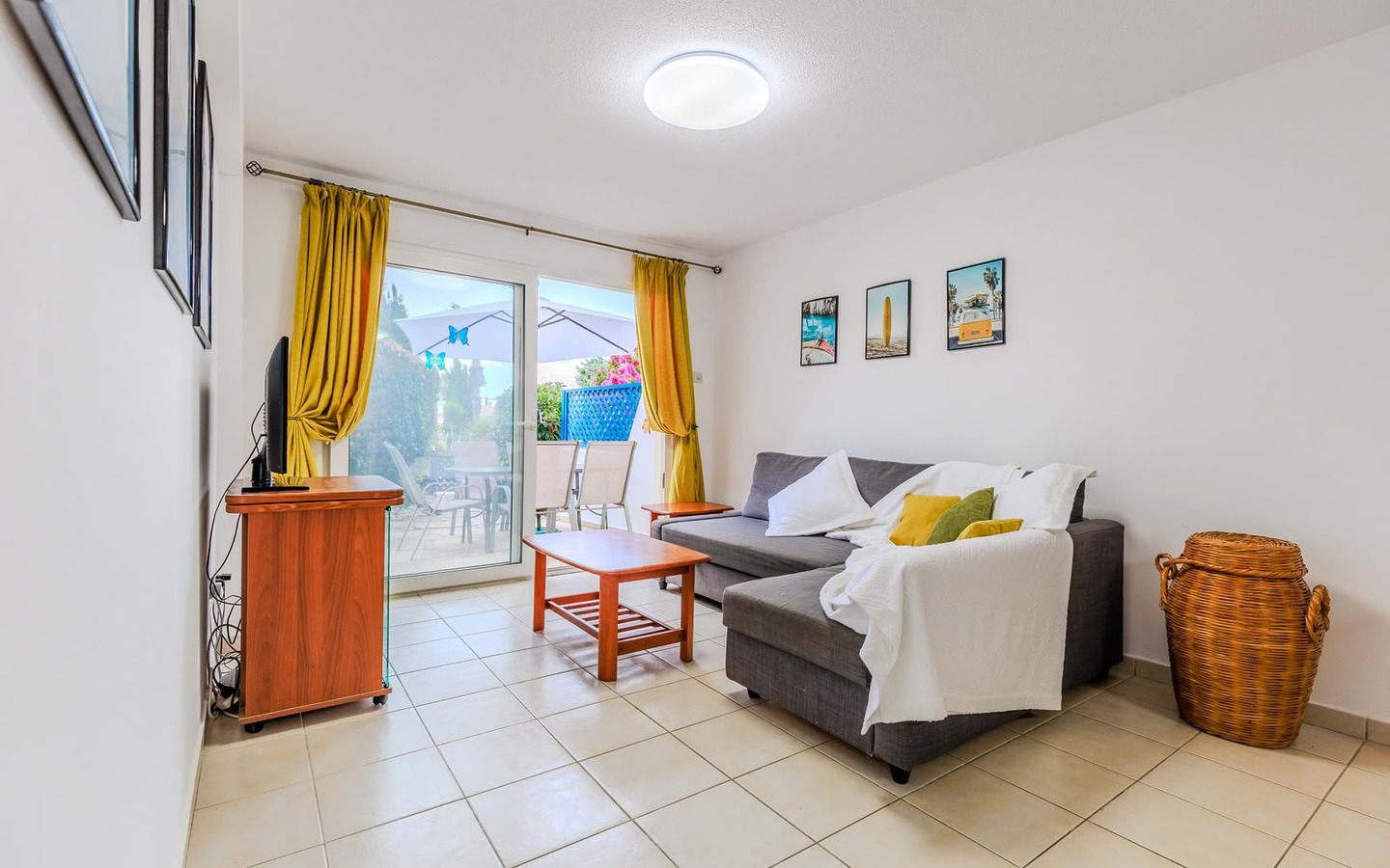 07_Interior_new-key-ready-apartment-for-sale-paphos-cyprus 2-Bedroom Ground Apartment in Prestige Gated complex, Tombs of Kings