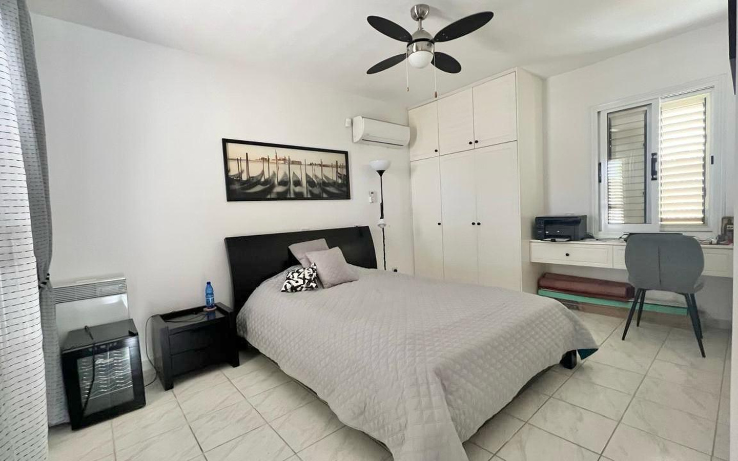 08_Interior_key-ready-villa-for-sale-paphos-cyprus Two-bedroom villa with a private garden and communal swimming pool