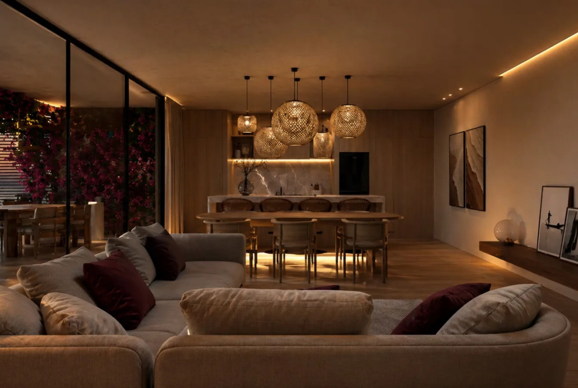 Luxury 4-Bedroom Villa on a Picturesque Hillside