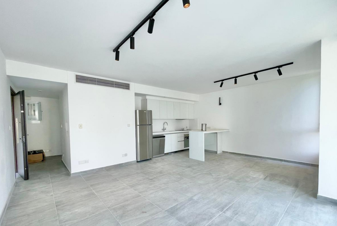 Apartment in a modern residential complex on the seafront