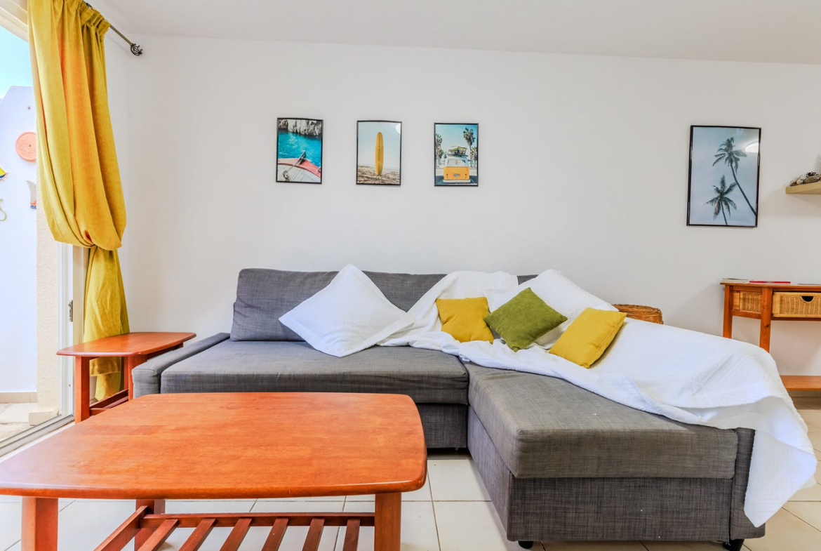 2-Bedroom Ground Apartment in Prestige Gated complex, Tombs of Kings