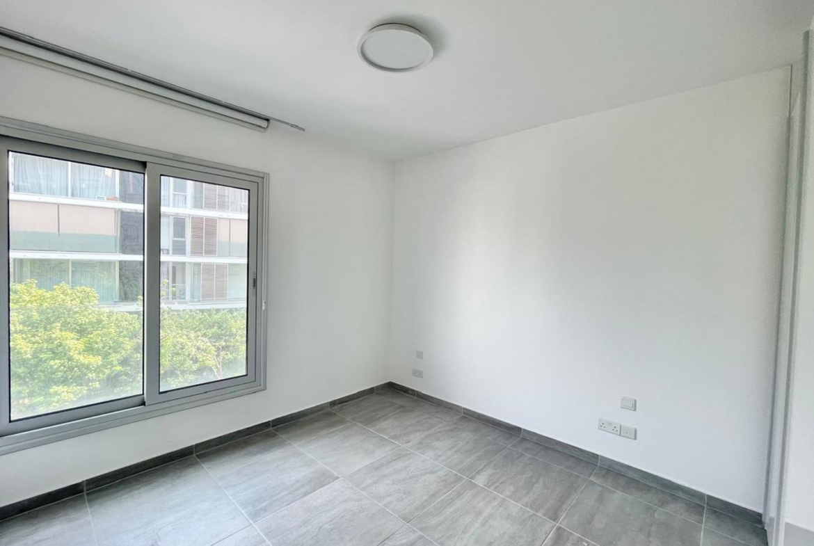 Apartment in a modern residential complex on the seafront
