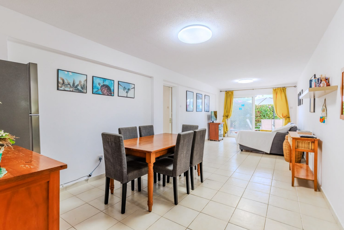 2-Bedroom Ground Apartment in Prestige Gated complex, Tombs of Kings