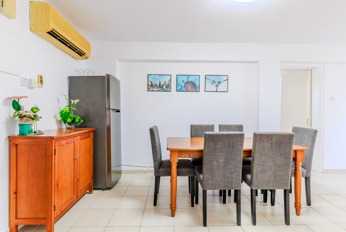 2-Bedroom Ground Apartment in Prestige Gated complex, Tombs of Kings
