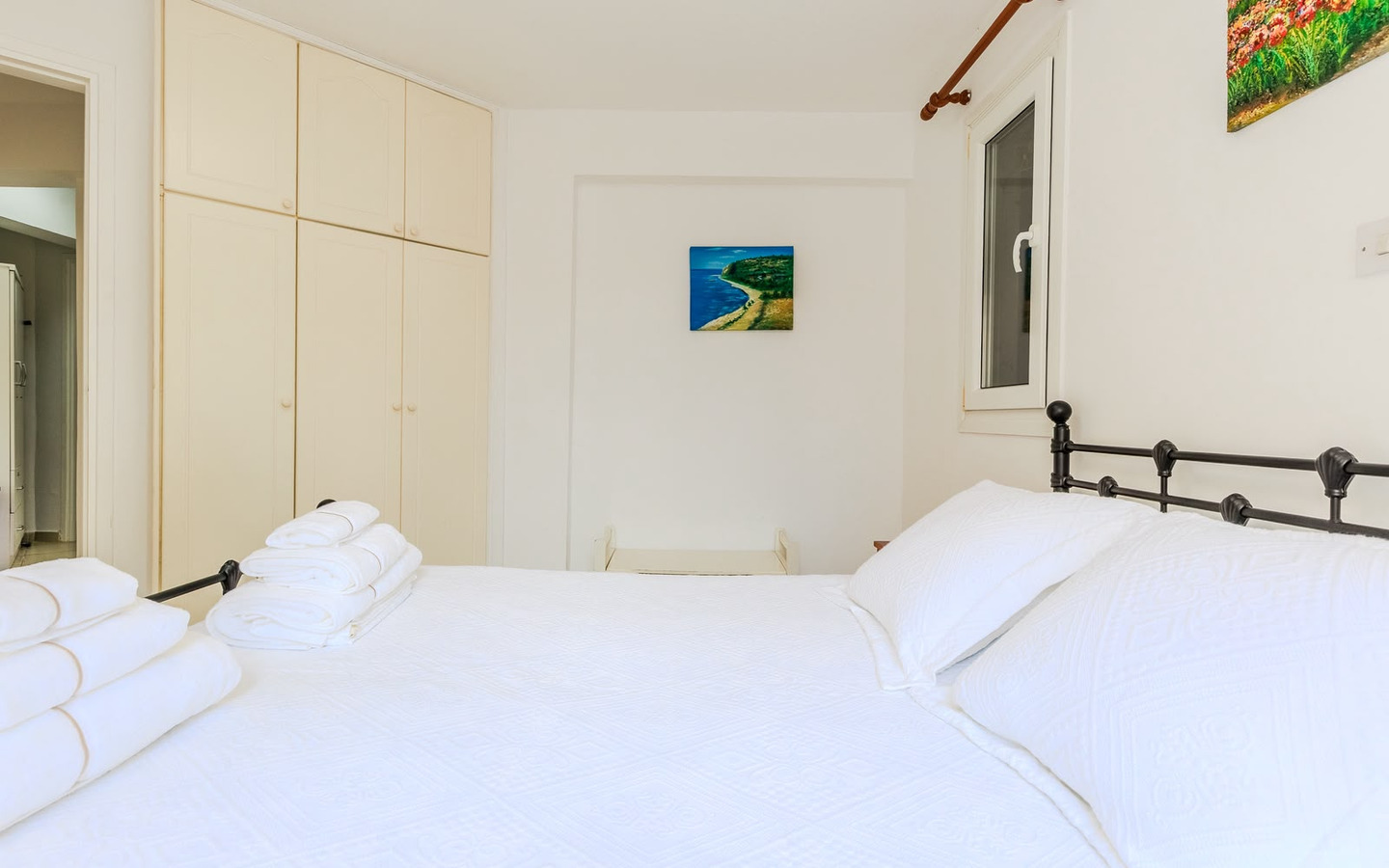 26_Interior_new-key-ready-apartment-for-sale-paphos-cyprus 2-Bedroom Ground Apartment in Prestige Gated complex, Tombs of Kings