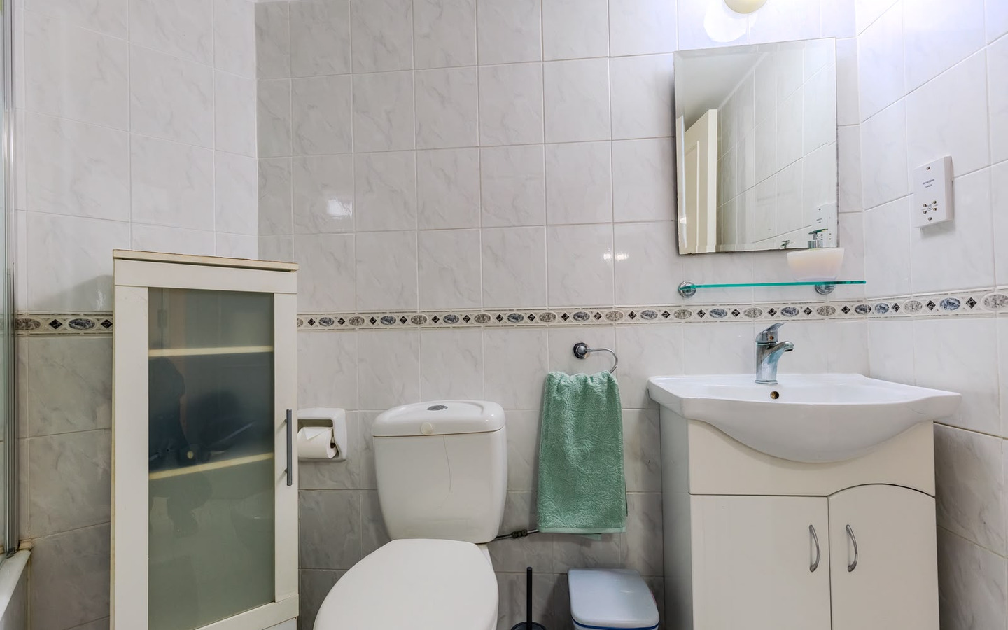 29_Interior_new-key-ready-apartment-for-sale-paphos-cyprus 2-Bedroom Ground Apartment in Prestige Gated complex, Tombs of Kings